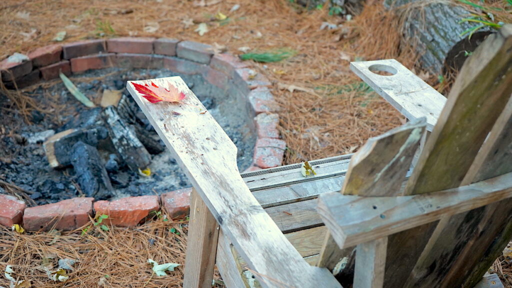 Backyard Fire Pit Brick DIY