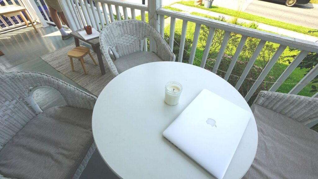 fornt porch as your home office