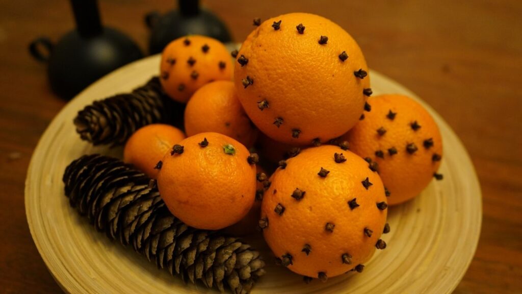 Orange and clove holiday decorations