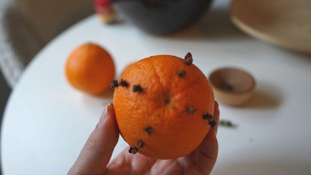 Orange and clove pomader victorian